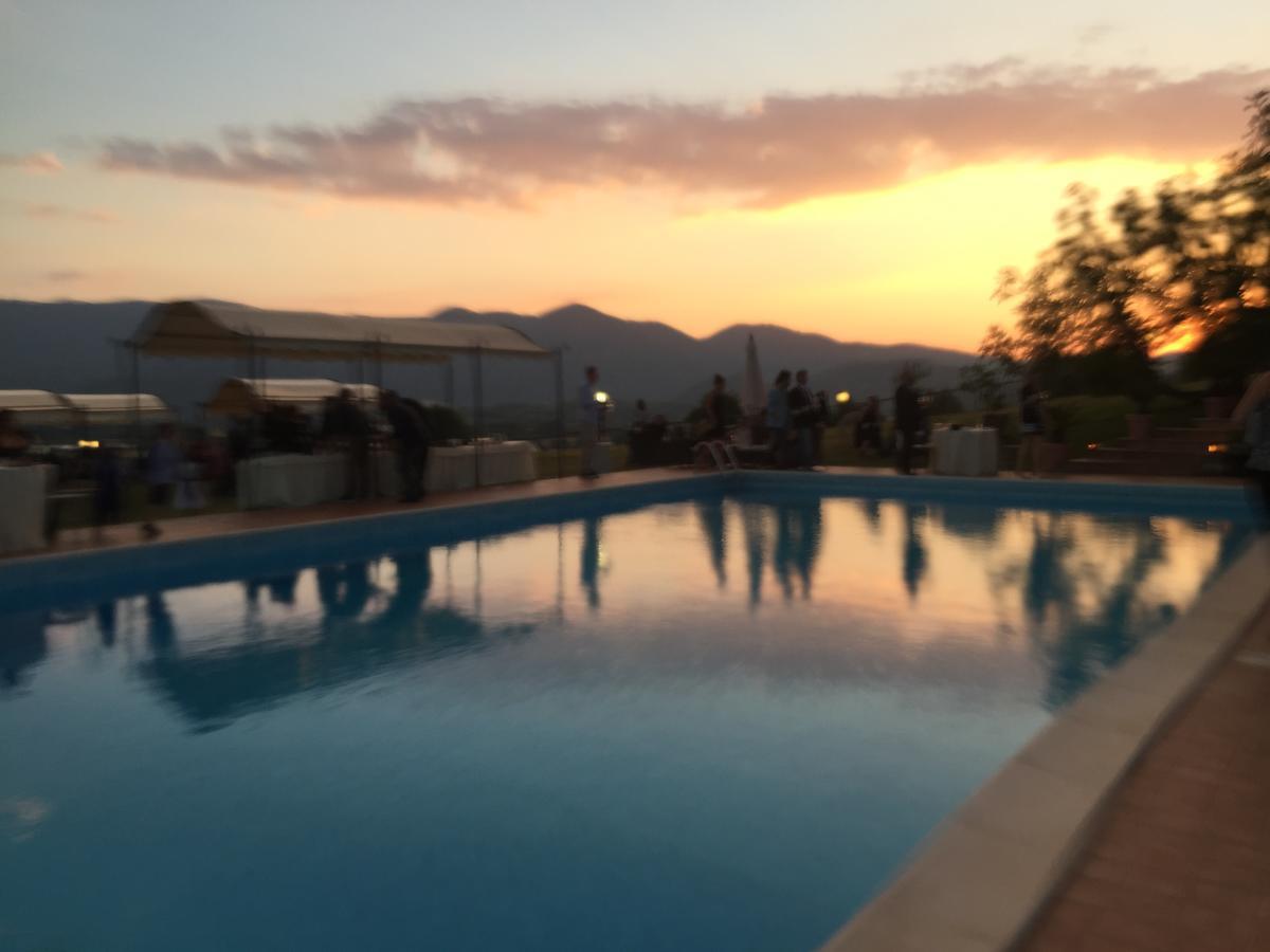 Tenuta Due Laghi Rivodutri Luaran gambar